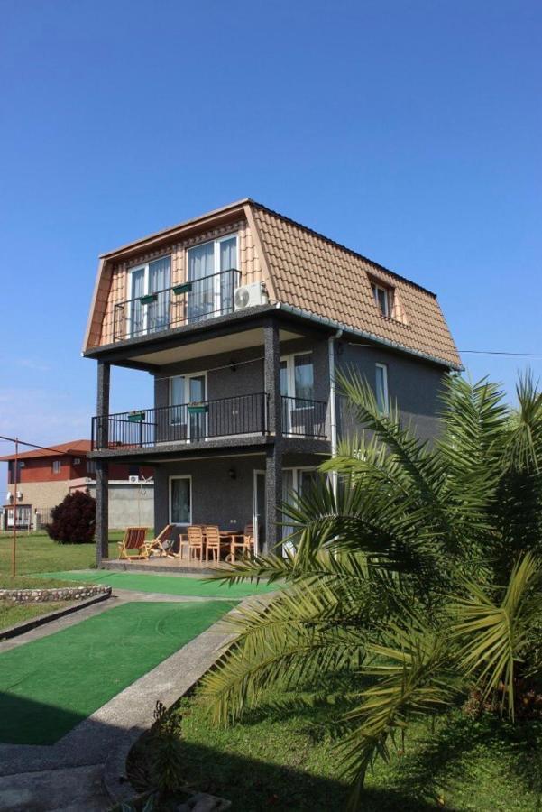 Дом На Пляже Black Sea House Kobuleti Ngoại thất bức ảnh
